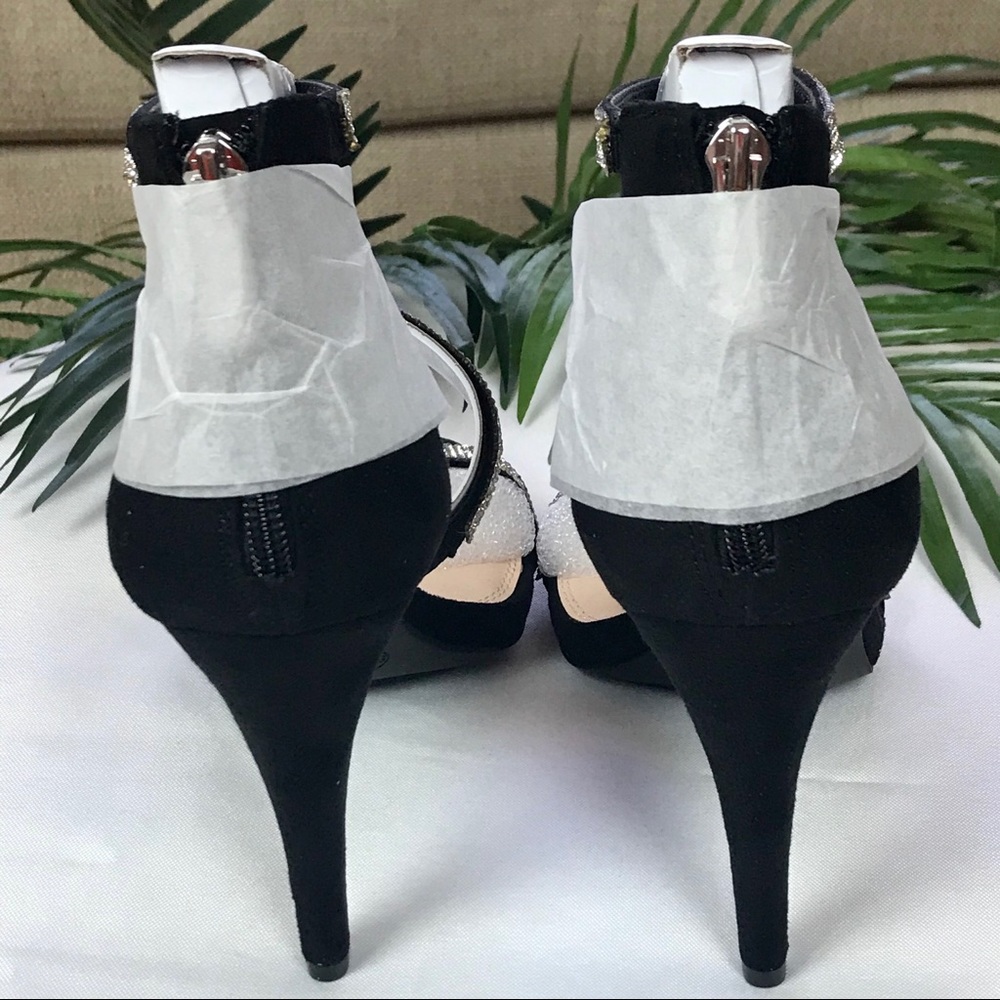 KELLY & KATIE Rhinestone Courtnee sandal - Picture 5 of 6